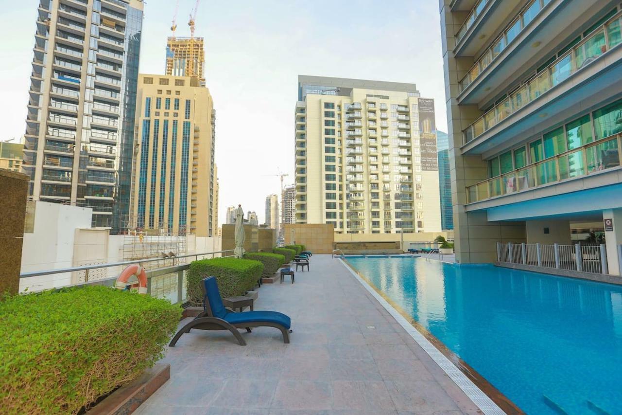 Апартаменты Prime Retreats - Downtown Дубай Экстерьер фото
